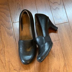 SUPER COMFORTABLE! Black Casual Shoe